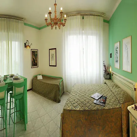 Simple In The Center Of By The Sea Apartment Cattolica